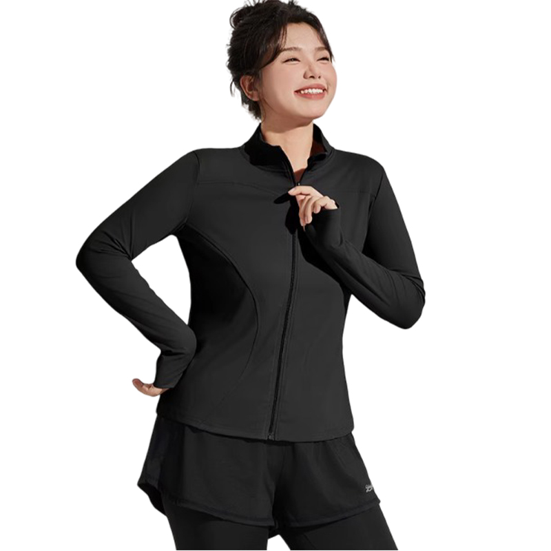 How does the sewing process of yoga suits ensure that the thread will not come off under frequent stretching?